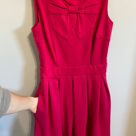 Deep pink fit & flare A-line dress - Picture 3 of 7